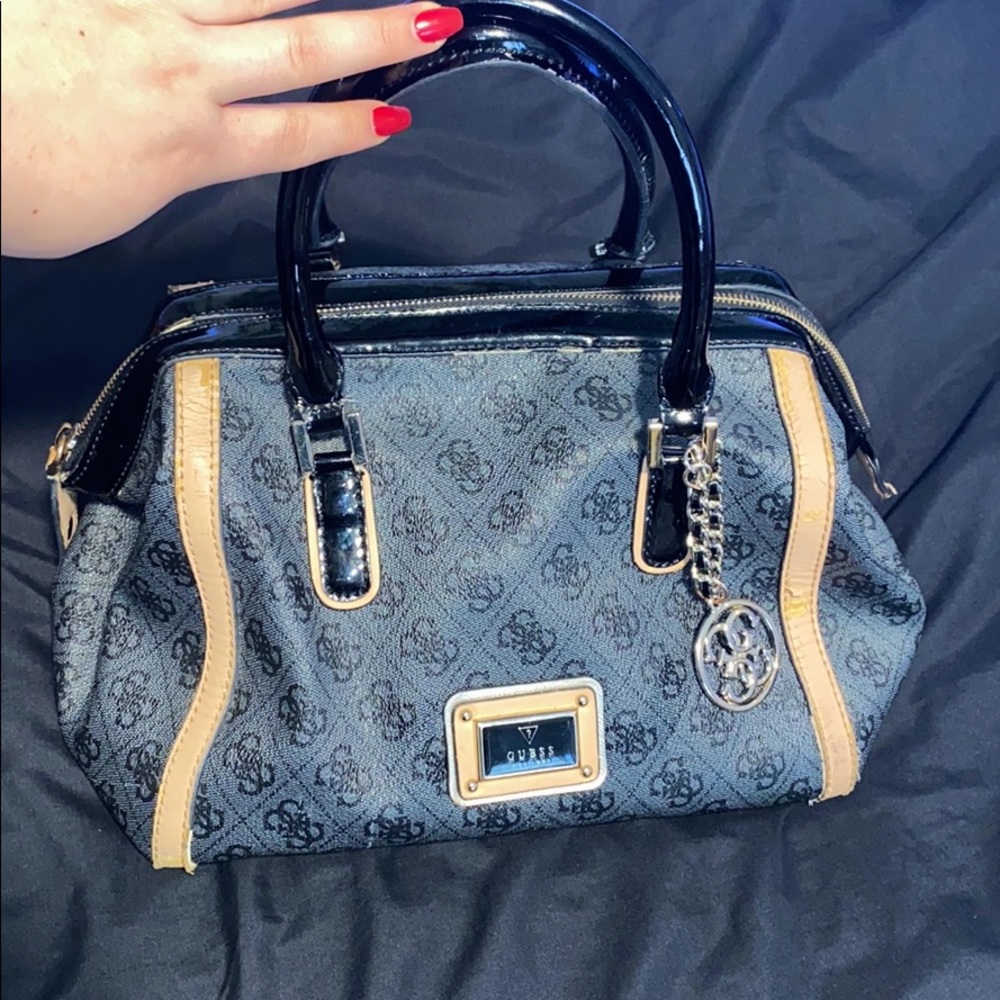 Guess purse